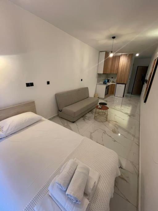 Luxury No4 Apartment In Ladadika Salonicco Esterno foto